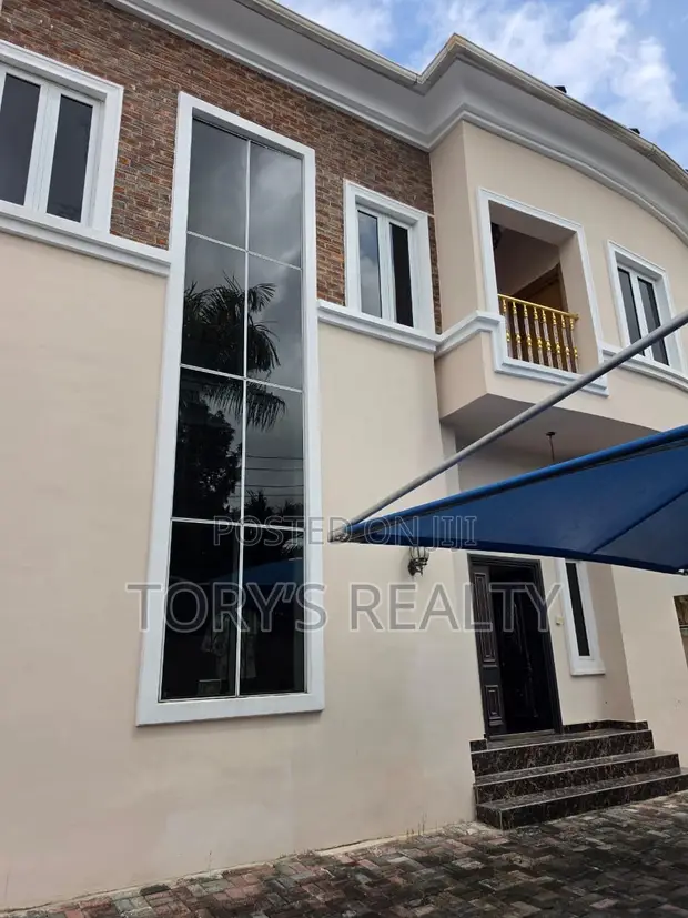 5-Bedroom Semi-Detached Duplex with BQ in Parkview Estate - 1