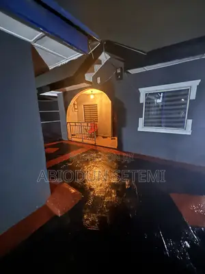 Diamond Haven Service Apartment - 5 Bedrooms