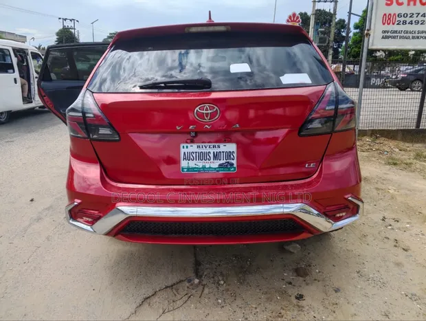 Toyota Venza Limited 2012 Red - 1