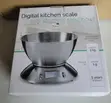 Brand New 40kg Rechargeable Electronic Scale - 4