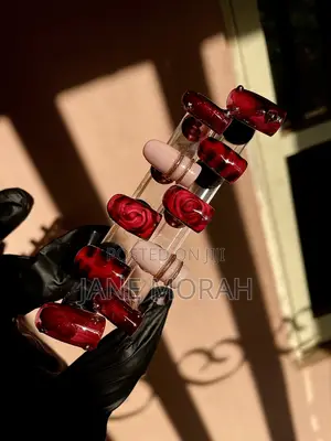 Classy Red Gel X Press-On Nails