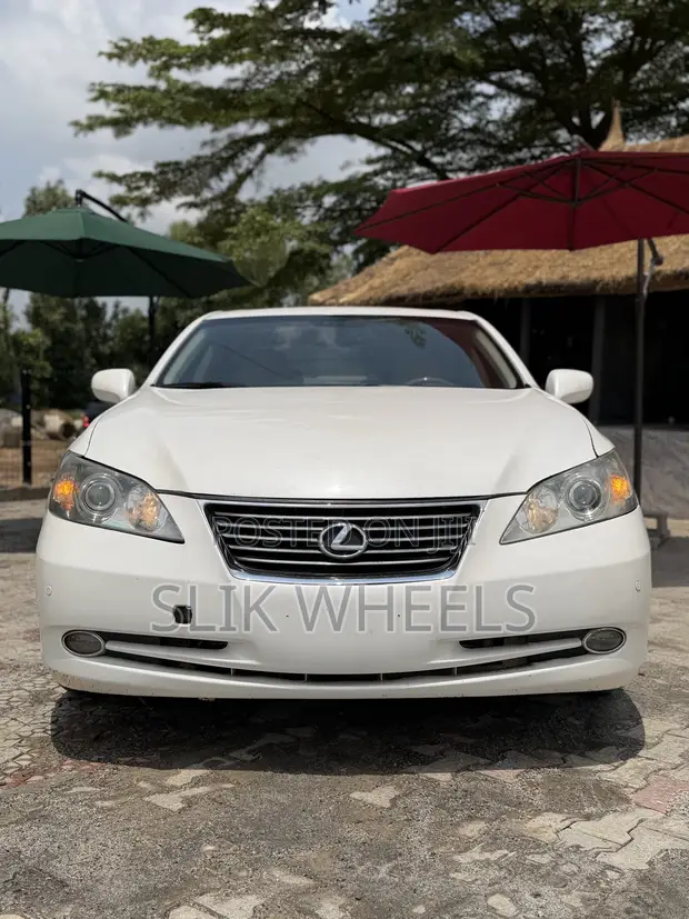 Lexus ES 350 2009 White - 1