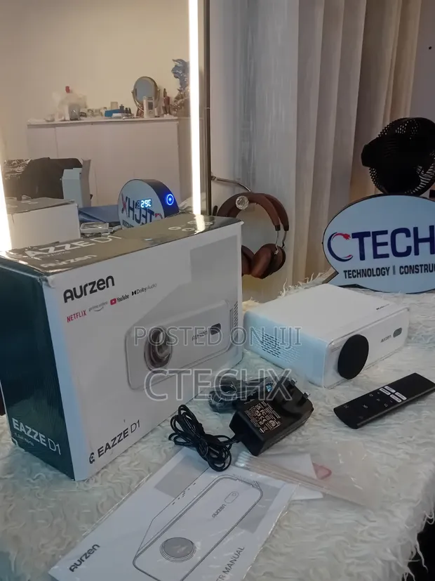 Aurzen EAZZE D1 Smart Projector (Brand New) - 1