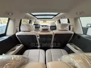 2021 Mercedes-Benz GLS 400d SUV Black