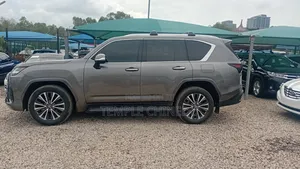 Sabon Lexus LX 600 2023 Brown