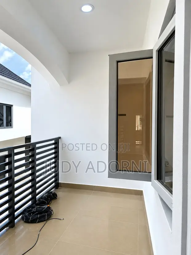2-Bedroom Block of Flats for Rent in Life Camp Estate, Abuja - 1