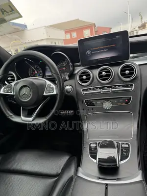 2015 Mercedes-Benz C300 Luxury 4Matic AWD Sedan