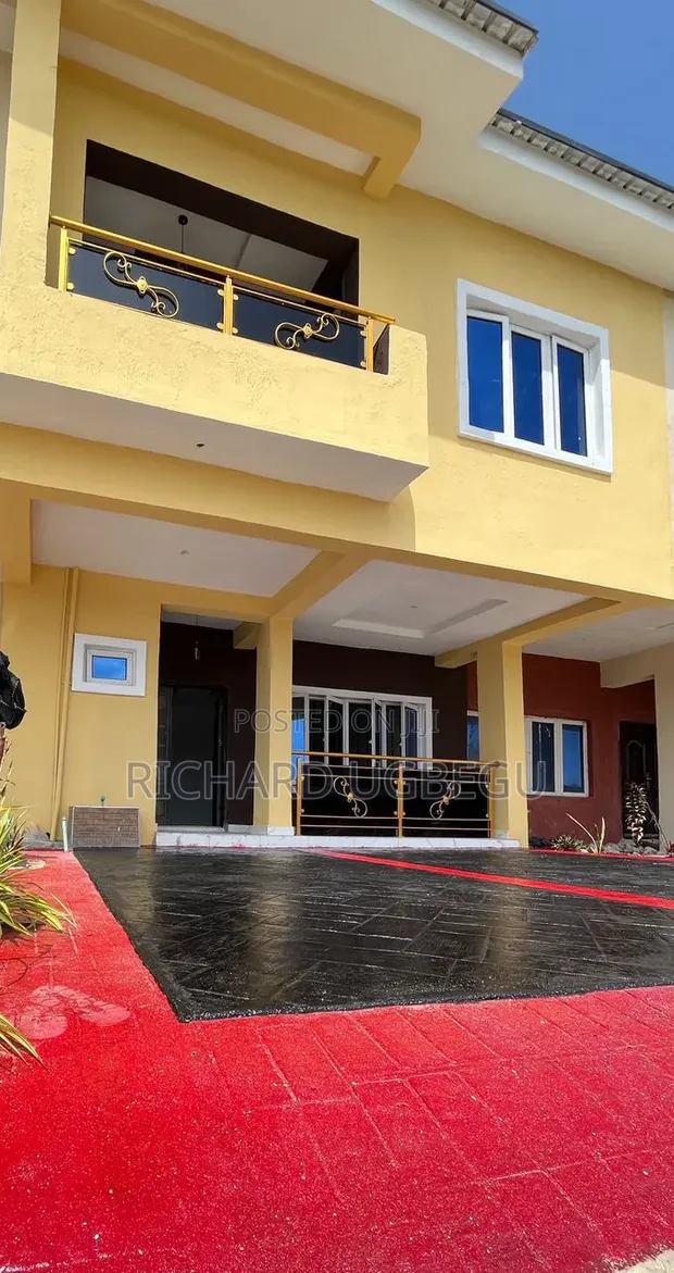 3-Bedroom Terraced Duplex for Sale in Meridian Estate, Awoyaya - 1