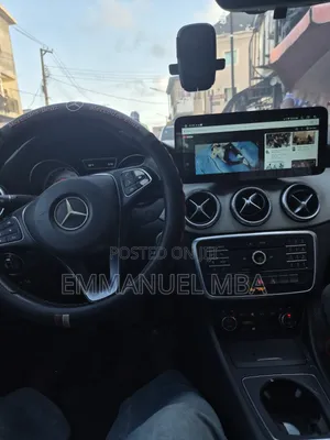 Mercedes-Benz C300 Android Screen with Reverse Camera