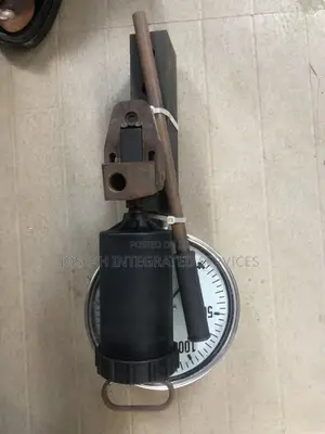 SKF 226400 Oil Injector