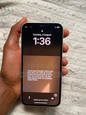 Apple iPhone 12 64GB Fari