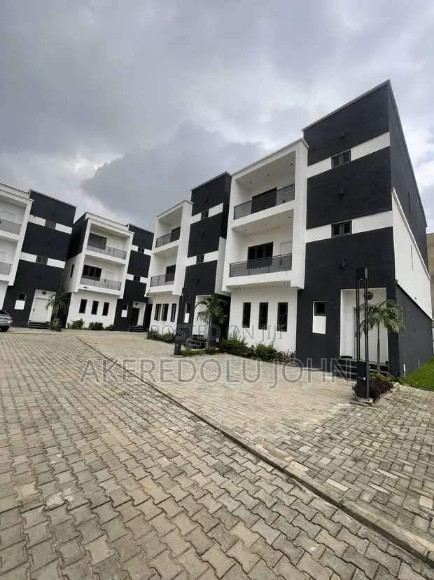 4 Bedroom Townhouse/Terrace in Kado for Sale - 1