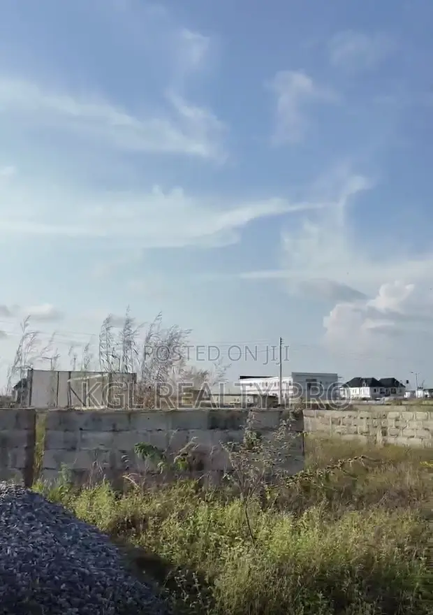 Filin 500sqm na Sayarwa a Ibeju-Lekki (Farashi na Gaggawa) - 1