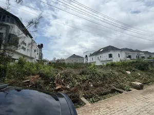 Megamond Estate Filin Kasuwa - 800 sqm, NGN 520M