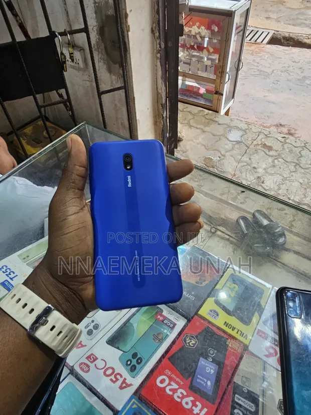 Xiaomi Redmi 8A 32GB Blue - 1