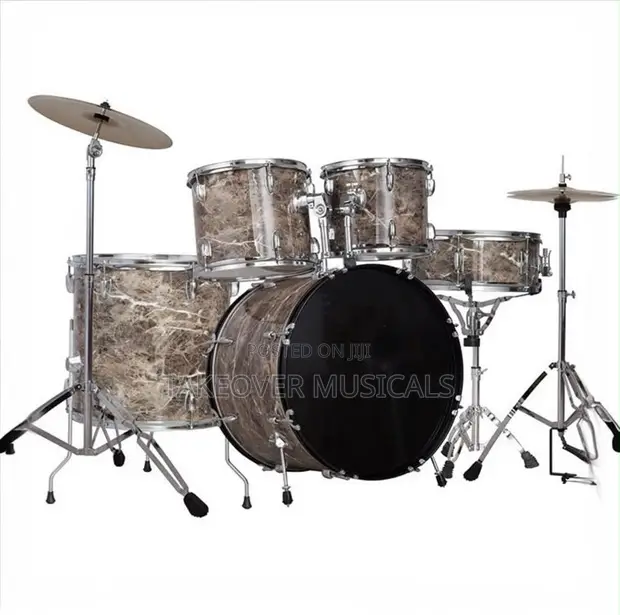 Yamaha 5-Piece Acoustic Drum Set - Brand New - 1