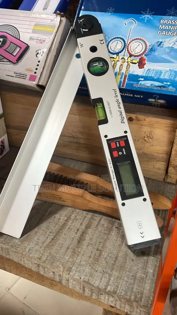 Digital Angle Finder & Spirit Level - 16" - 1
