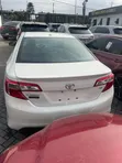 Toyota Camry 2014 White - 1