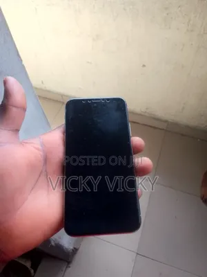 Apple iPhone X 64GB Fari