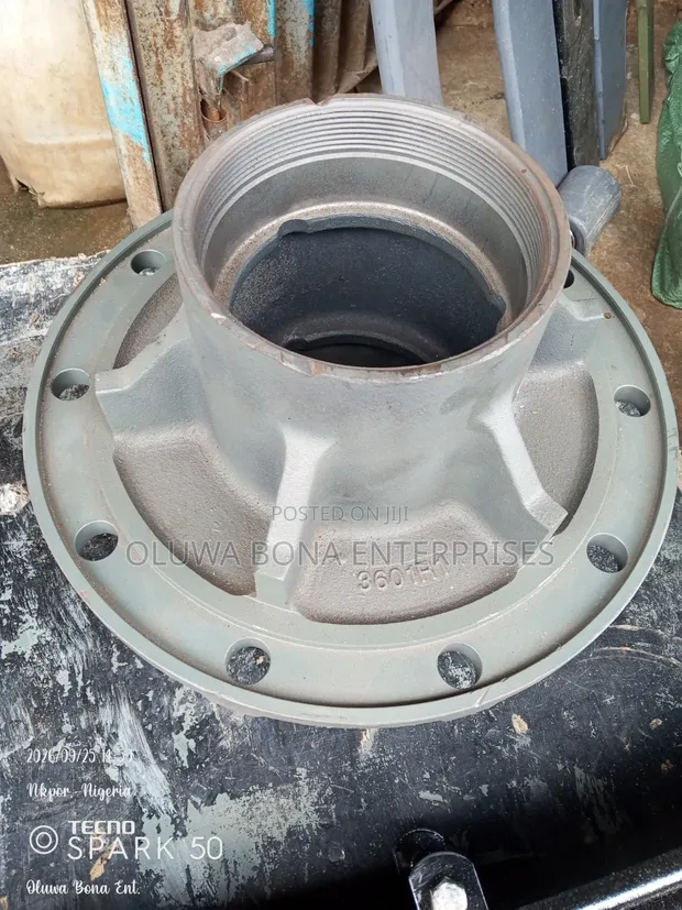Trailer Hub & China Truck Parts - 1