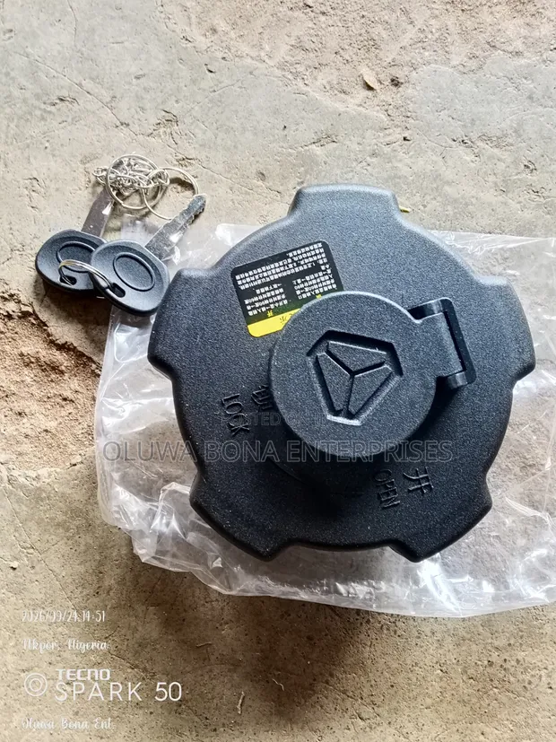 Brand New Howo Truck Tank Cover - 1