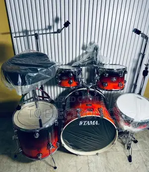 Professional 5-Piece Tama Drum Set