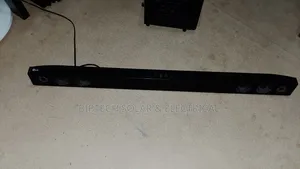LG SJ3 Soundbar ta Bluetooth (An Raba Da Ita)