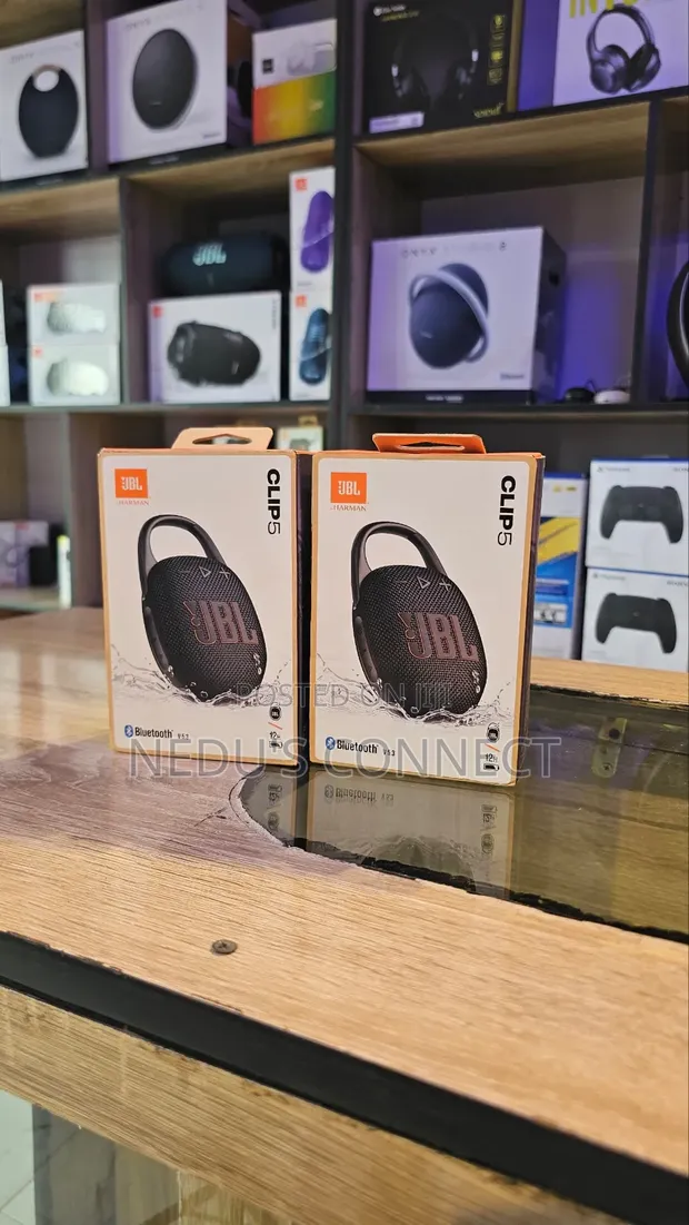 JBL Clip 5 Mai ɗaukar Baki ta Bluetooth - 1