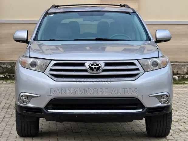 Toyota Highlander Limited 3.5L 4WD 2013 Silver - 1