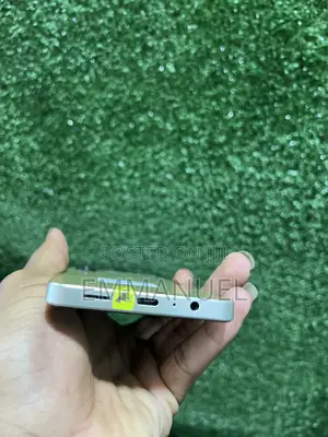 Samsung Galaxy A06 128GB Gold