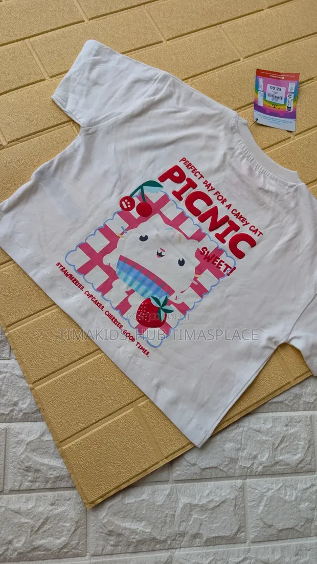 Girls F&F Character Top - White - 1