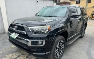 Toyota 4Runner 2015 Baki