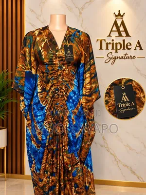 Triple A Signature Mata Na Shirin Sawa V-Neck Gown