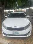 Kia Optima 2011 White - 2