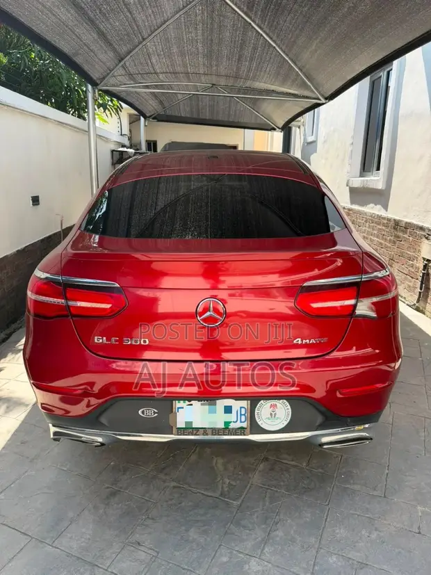 Mercedes-Benz GLC-Class 2017 Red - 1