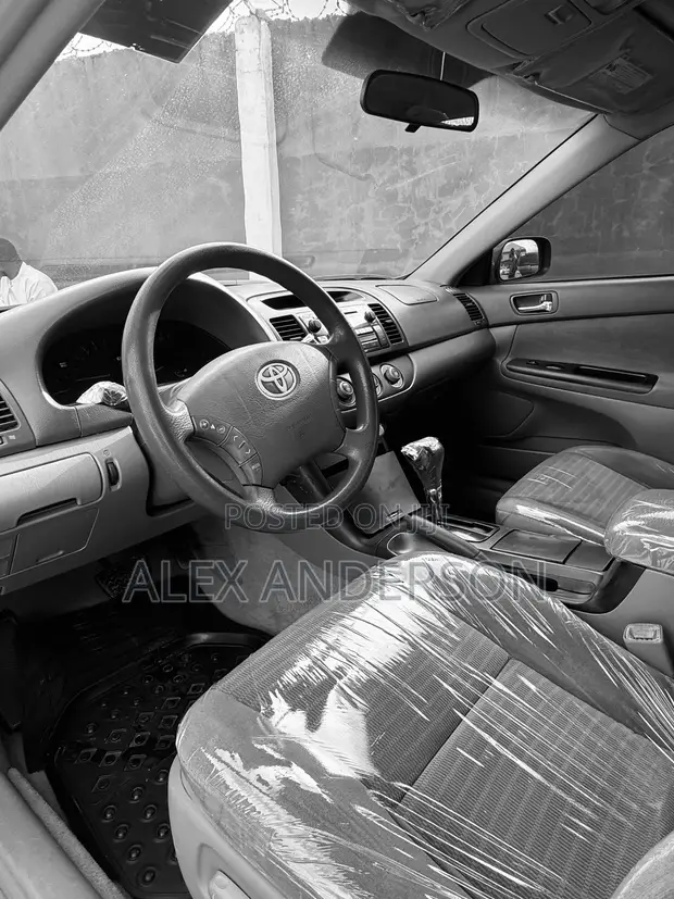 2006 Toyota Camry LE 2.4L Gray Sedan - 1