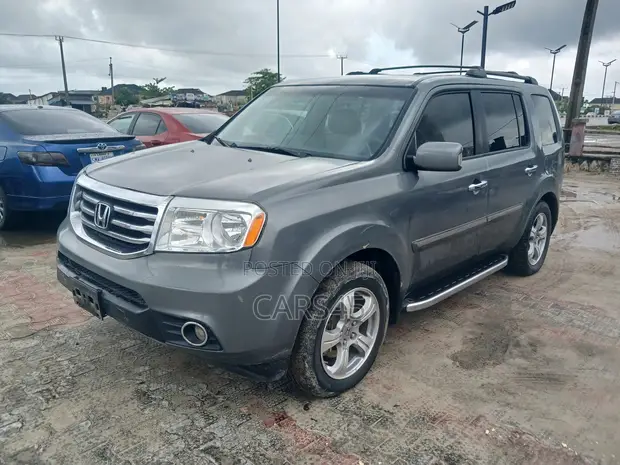 Honda Pilot Touring SUV 2009 - 1