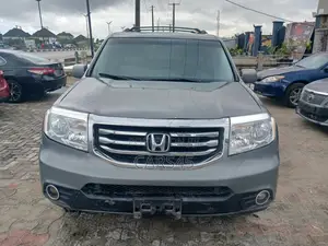 Honda Pilot Touring SUV 2009