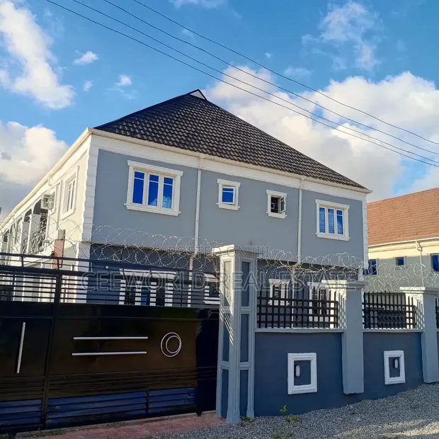 Newly Built 3 Bedroom Apartment for Rent in Premier Estate, Akuru - 1