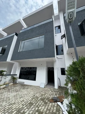 4 Bedroom Duplex for Sale in Guzape