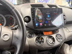 Toyota RAV4 2.5 Limited 4x4 SUV na 2012