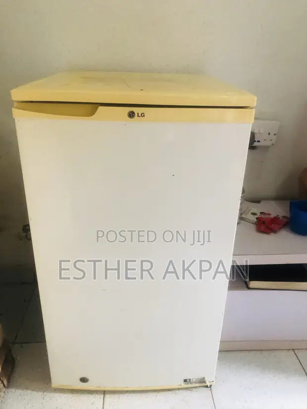 LG Refrigerator - Neatly Used - 1