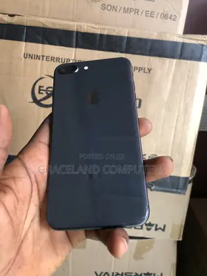 Sabon Apple iPhone 8 Plus 256GB Baki