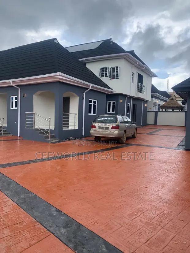 Gidan Kwalba 1 Bedroom a Ire Akari Estate, Ibadan don haya - 1
