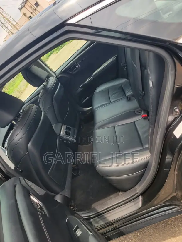 2014 Toyota Avalon XLE Sedan - Babu Hatsari - 1