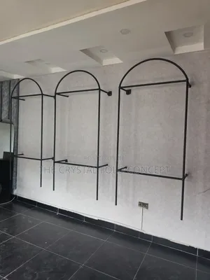 Home Interiors Wall Mounted Hangers (Used)