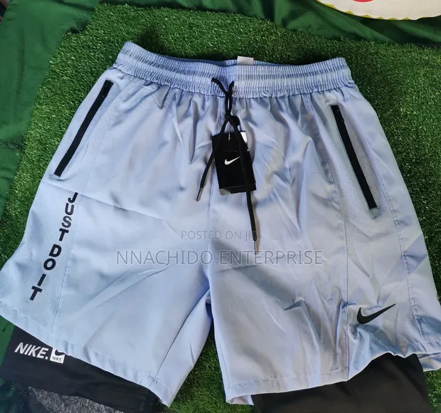 Men's Nike Lightweight Sports Training Shorts - 1