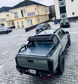 Sabon Toyota 4x4 Booth Cover & Iron Spoiler