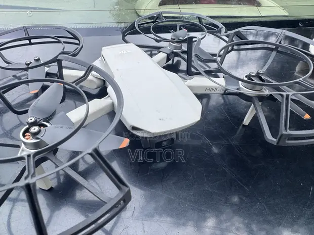 DJI Mini / Mini 2 Drone Combo with Propeller Guard & Accessories - 1