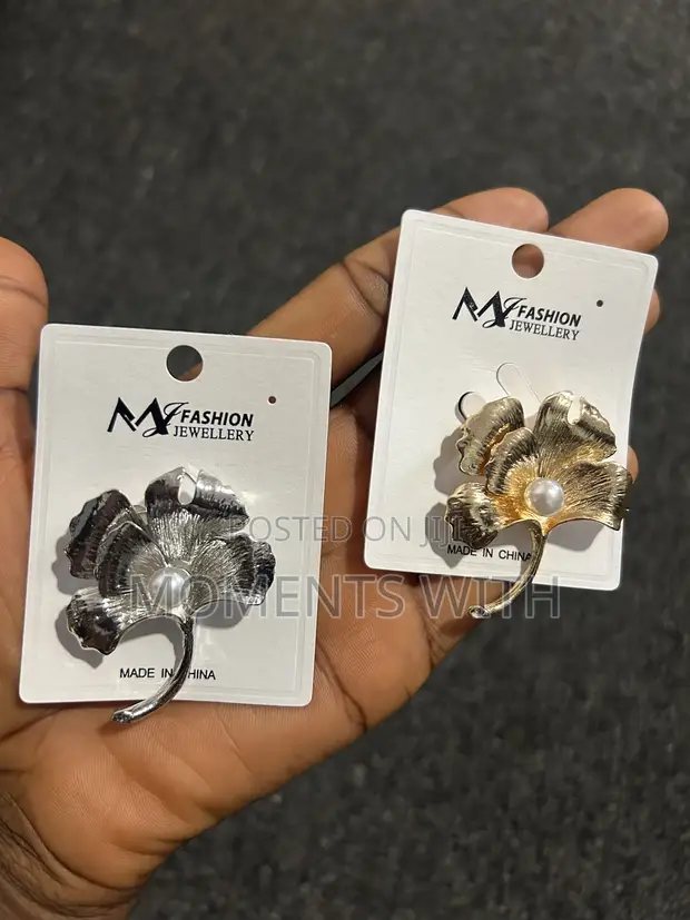 Stock Brooches - Fashion Jewelry - 1